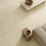 S012ar-up-crema-luna-120120-amb14-part1-living